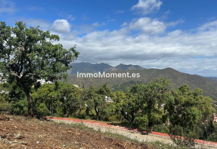 Wiederverkauf - Grundstück - Marbella - La Mairena