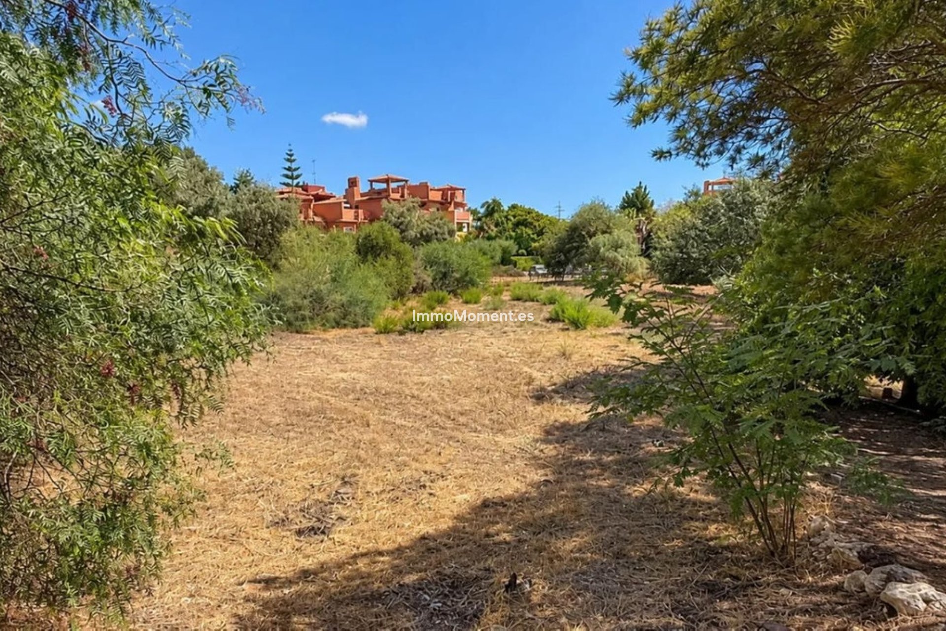 Wiederverkauf - Grundstück - Marbella - Las Chapas