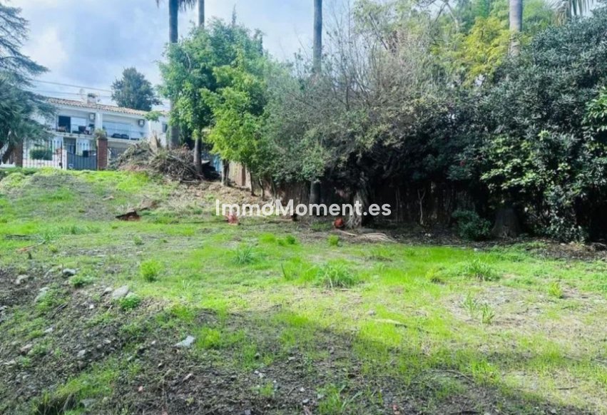 Wiederverkauf - Grundstück - Marbella - Nueva Andalucía