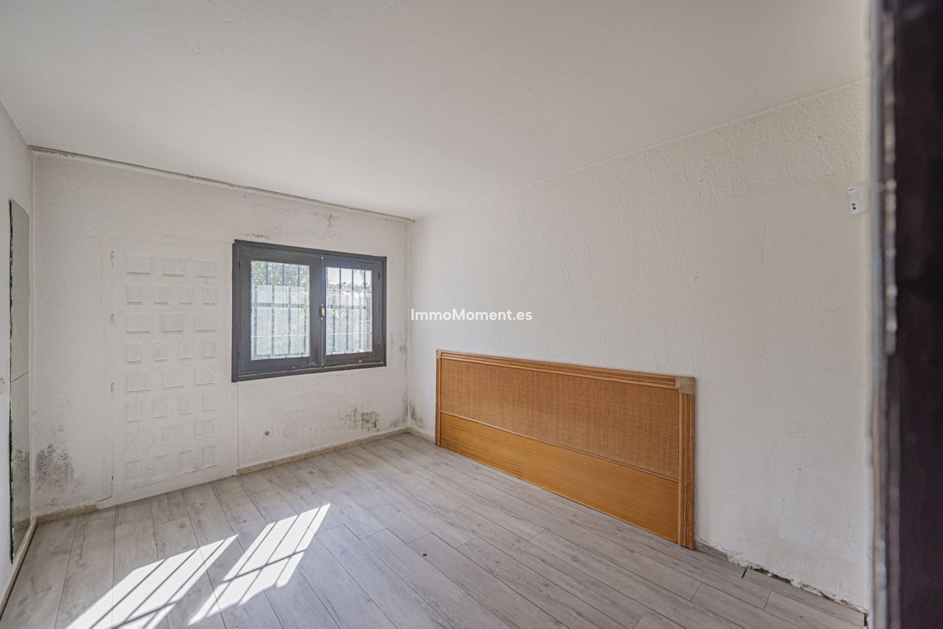 Wiederverkauf - Land - Estepona  - Costalita