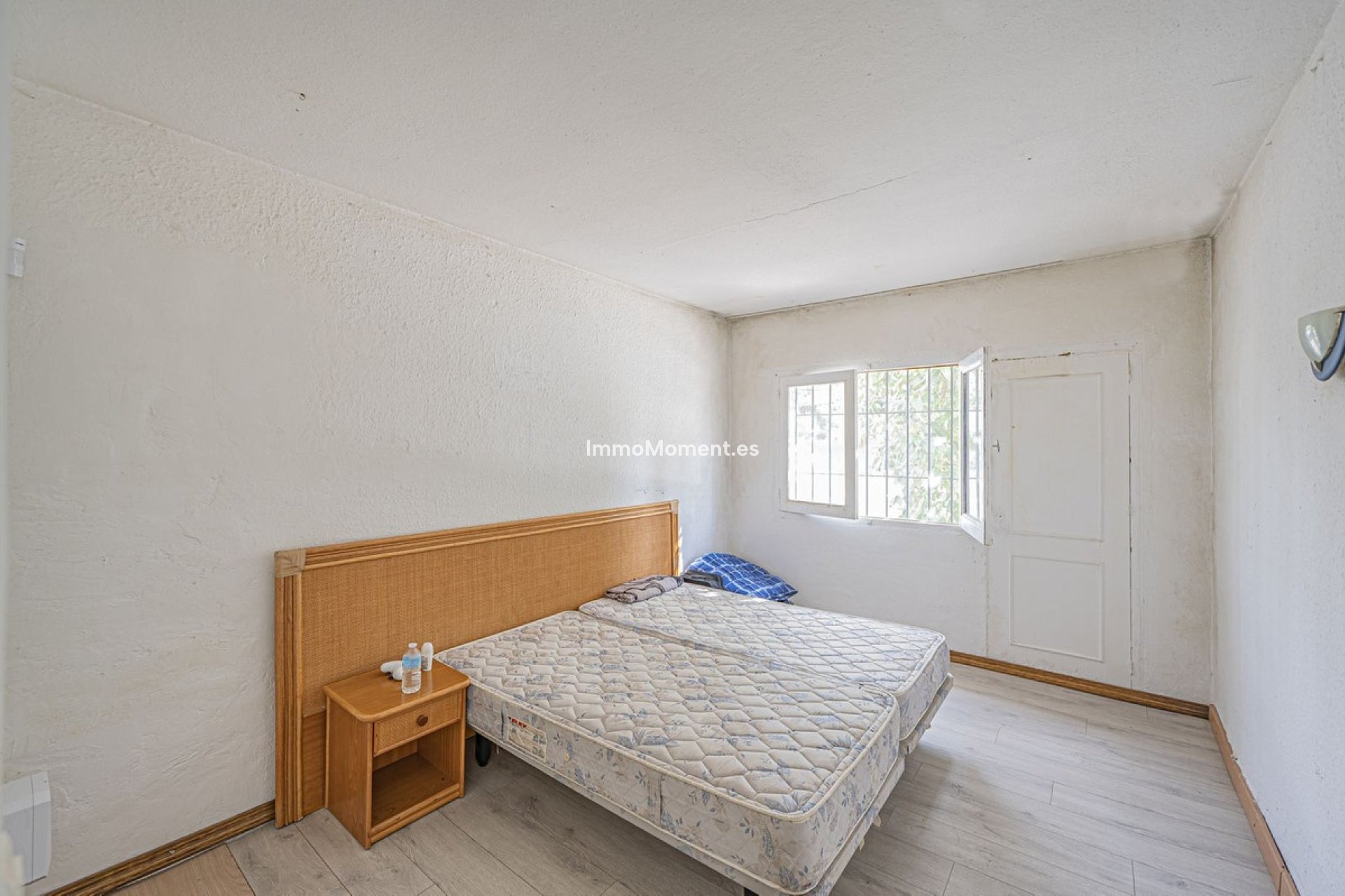 Wiederverkauf - Land - Estepona  - Costalita