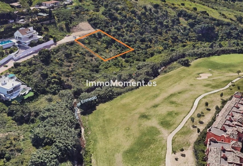 Wiederverkauf - Land - Estepona  - Valle Romano