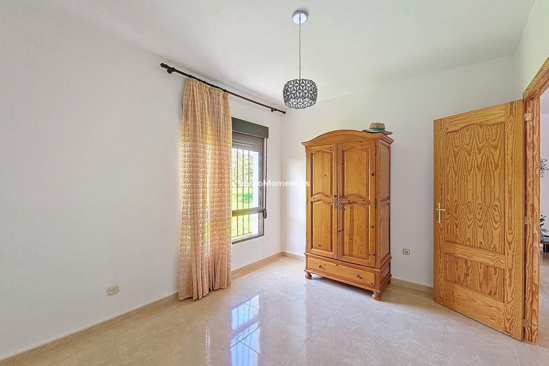 Wiederverkauf - Landhaus - Estepona  - El Padron