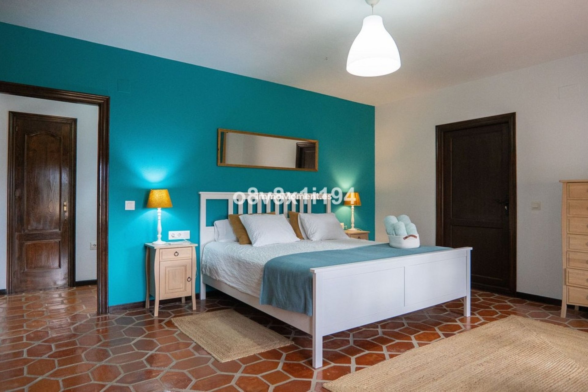 Wiederverkauf - Landhaus -   Inländisch - Alhaurín de la Torre