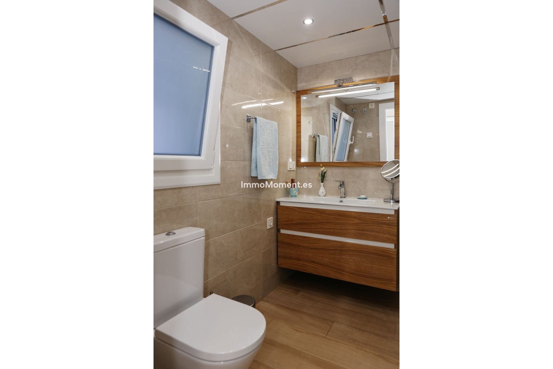 Wiederverkauf - Landhaus -   Inländisch - Alhaurín el Grande Centro