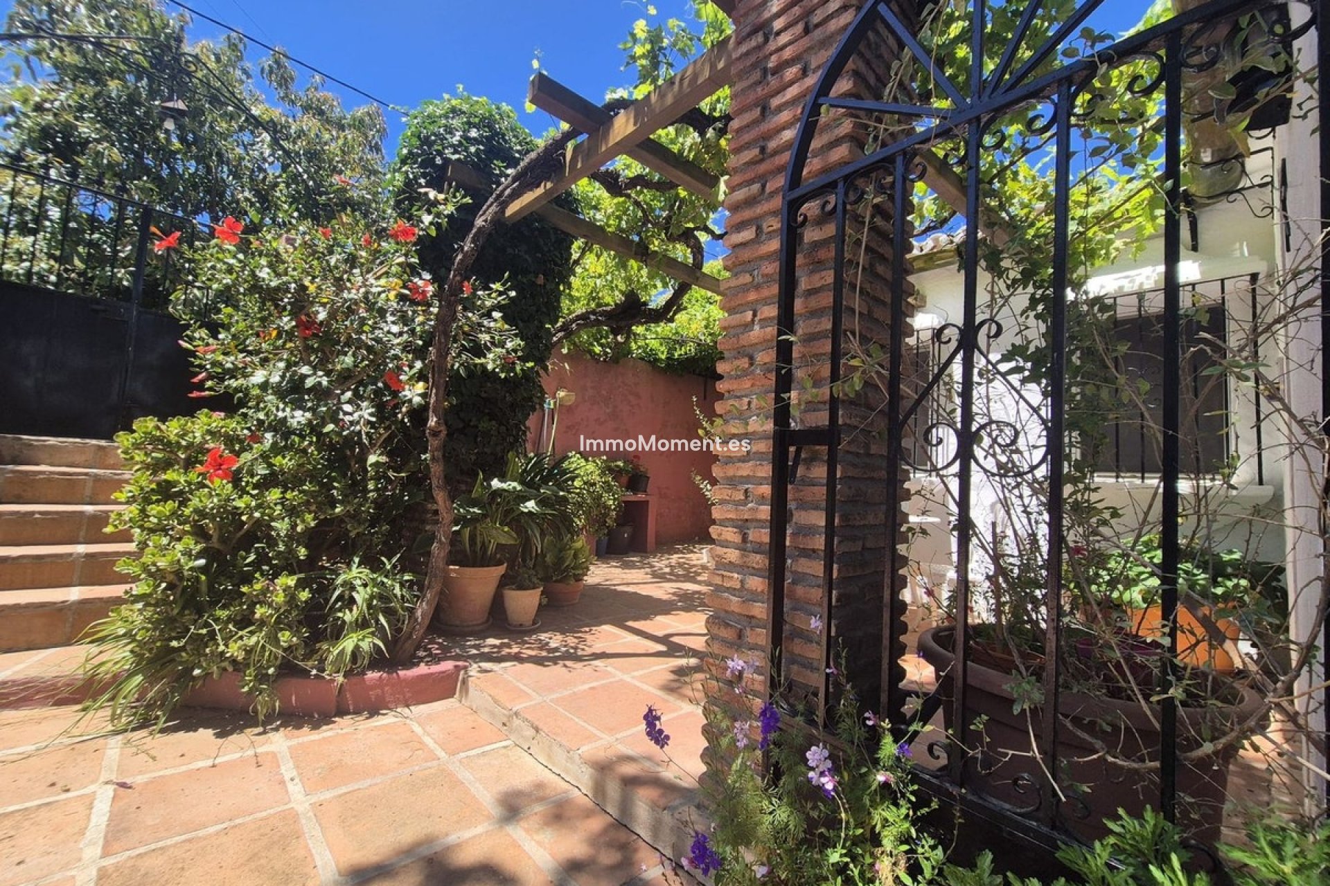 Wiederverkauf - Landhaus -   Inländisch - Alhaurín el Grande Centro