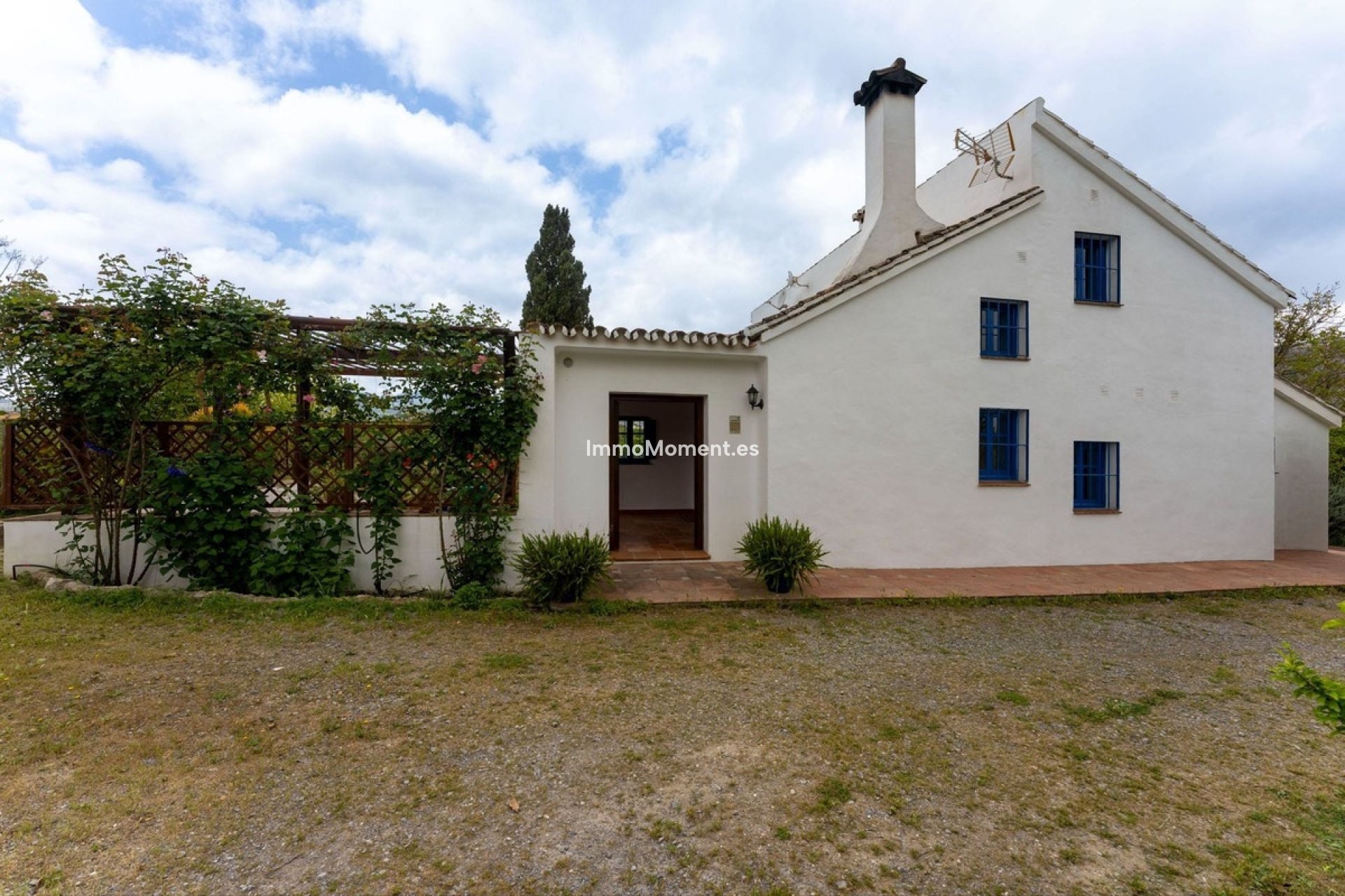 Wiederverkauf - Landhaus -   Inländisch - Alhaurín el Grande Centro