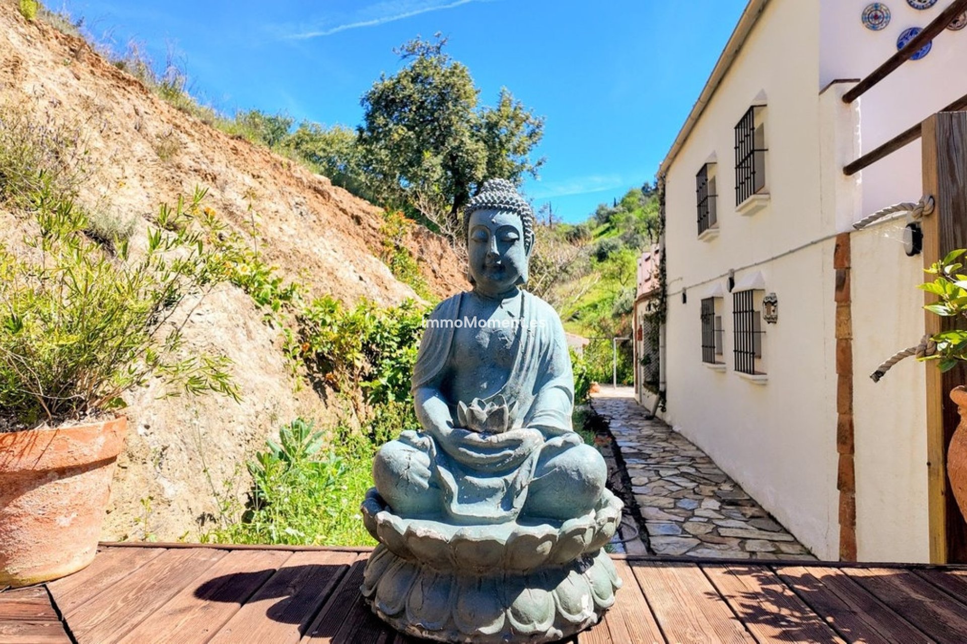 Wiederverkauf - Landhaus -   Inländisch - Almogía