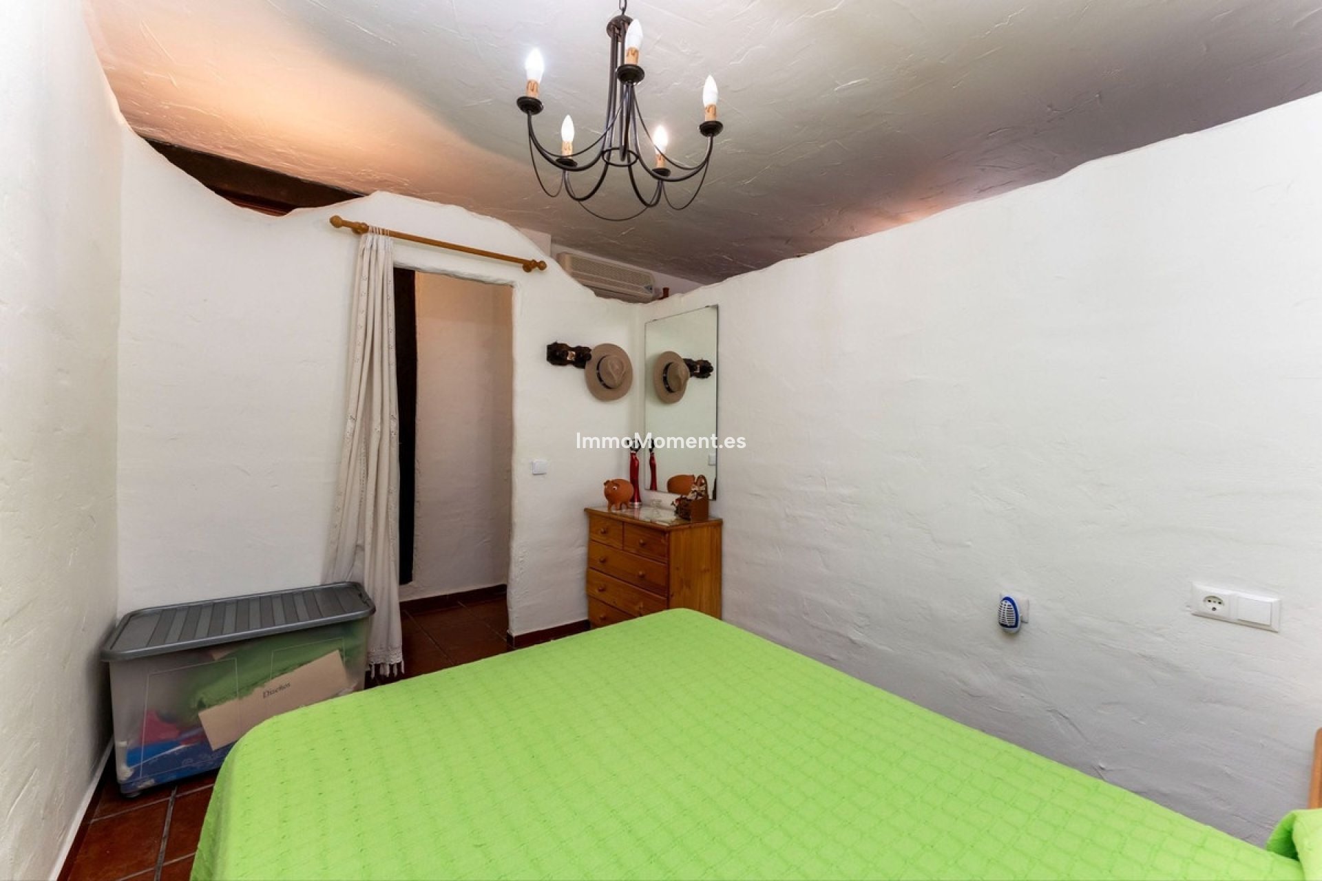 Wiederverkauf - Landhaus -   Inländisch - Coín