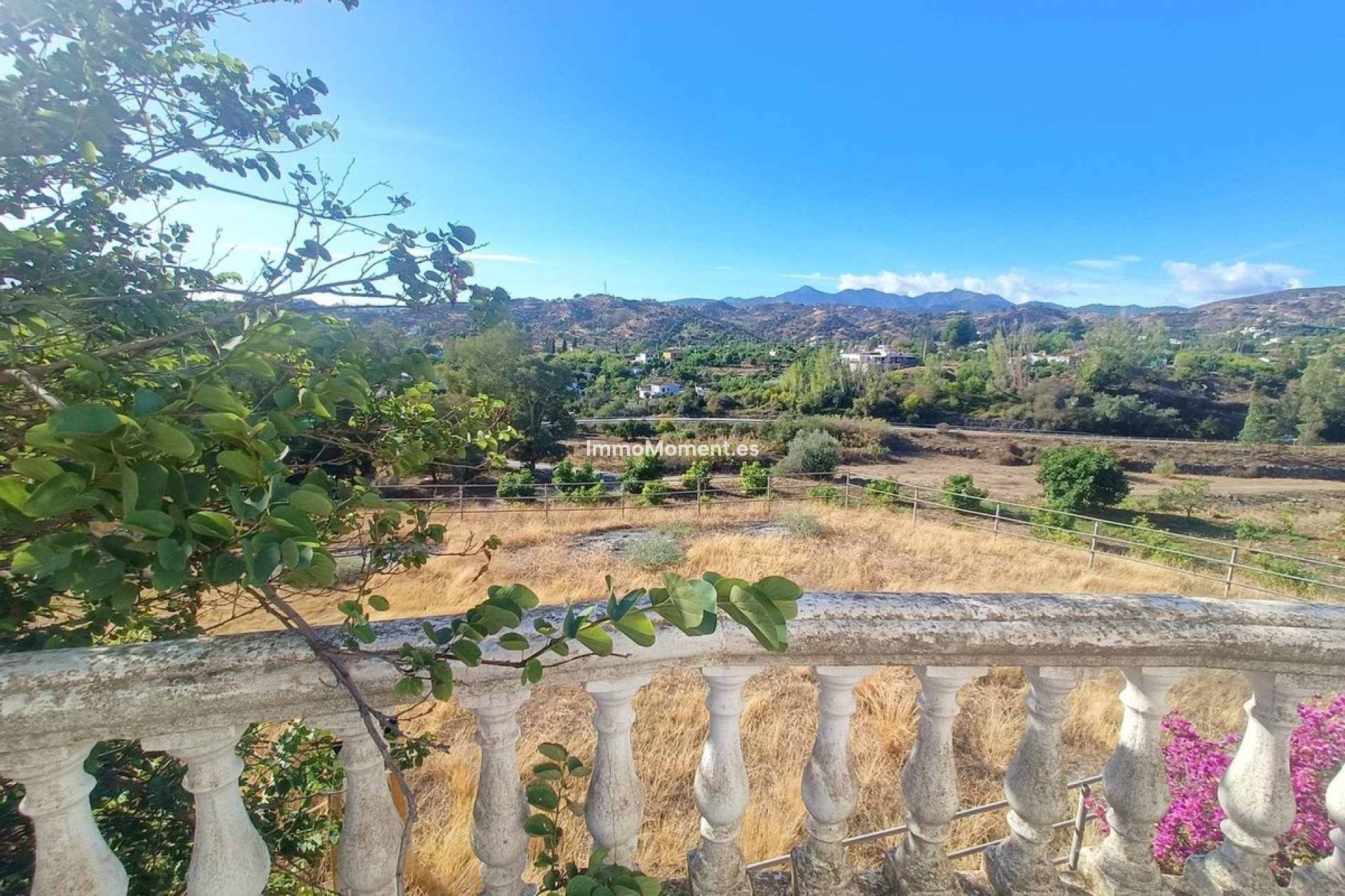 Wiederverkauf - Landhaus -   Inländisch - Coín