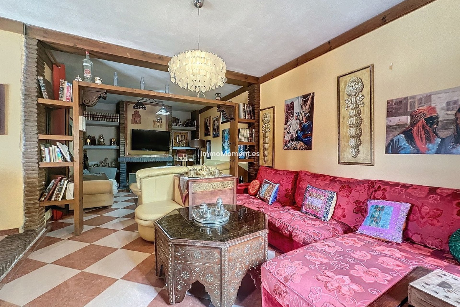 Wiederverkauf - Landhaus -   Inländisch - Monda