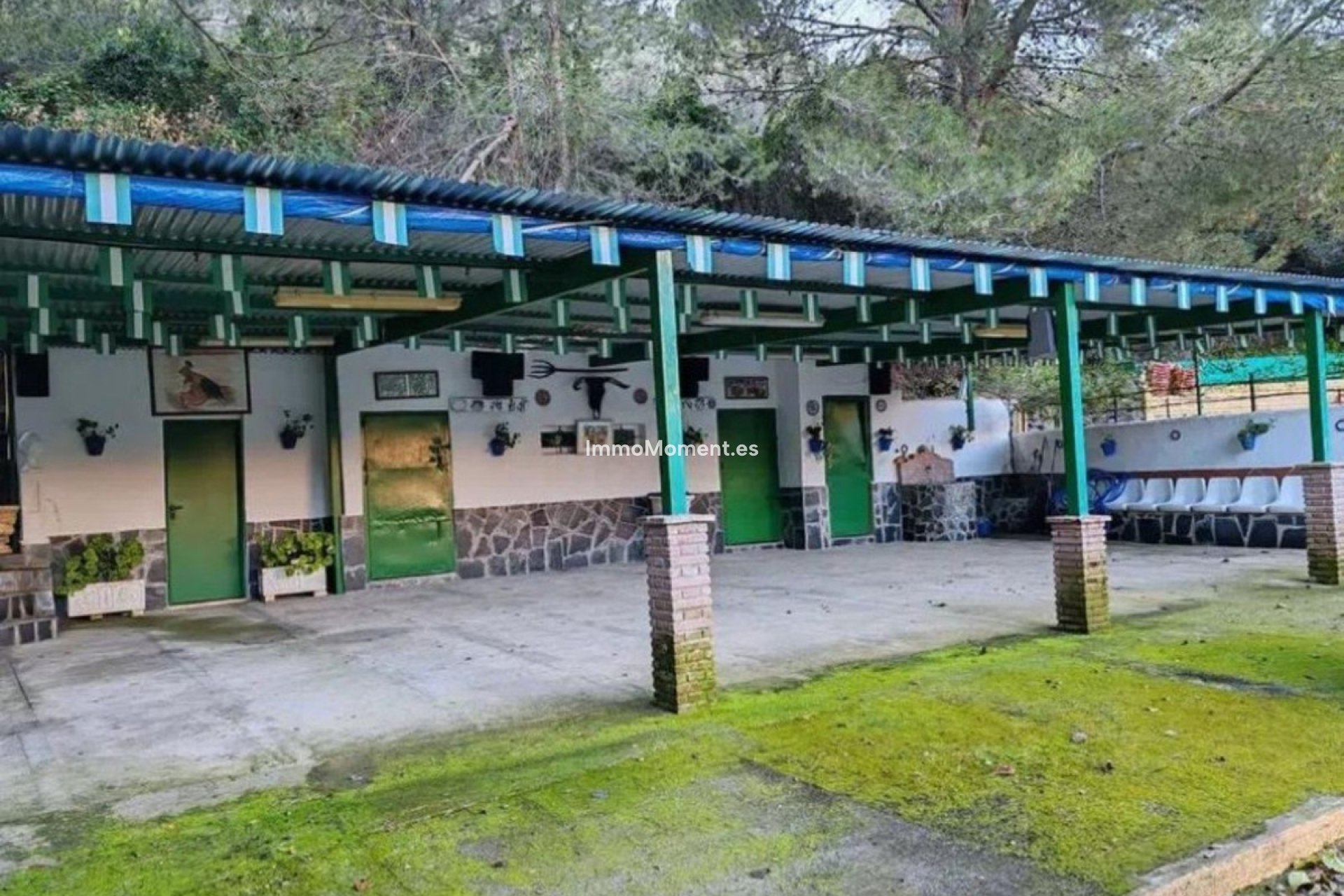 Wiederverkauf - Landhaus -   Inländisch - Monda