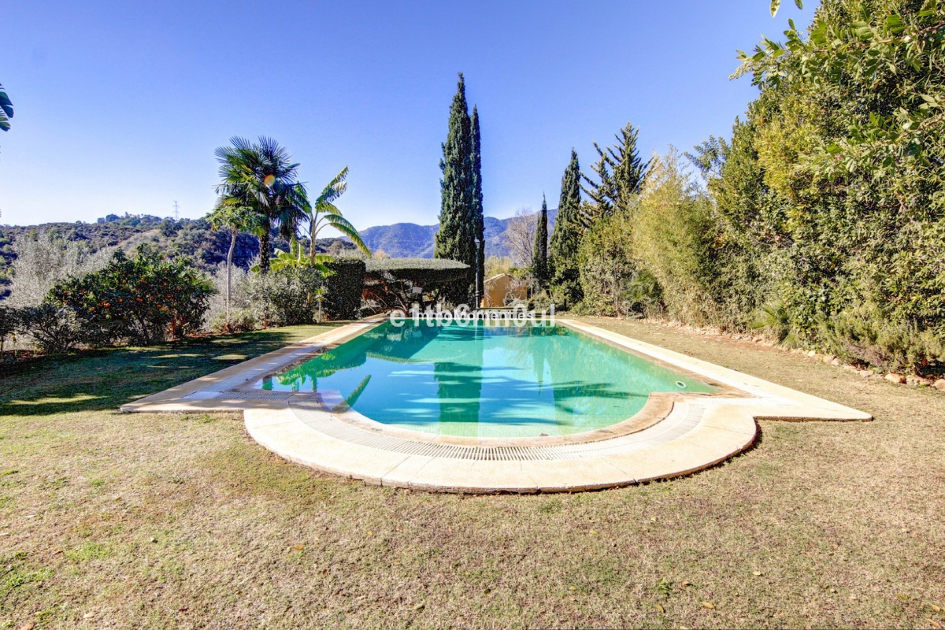 Wiederverkauf - Landhaus -   Inländisch - Ojén