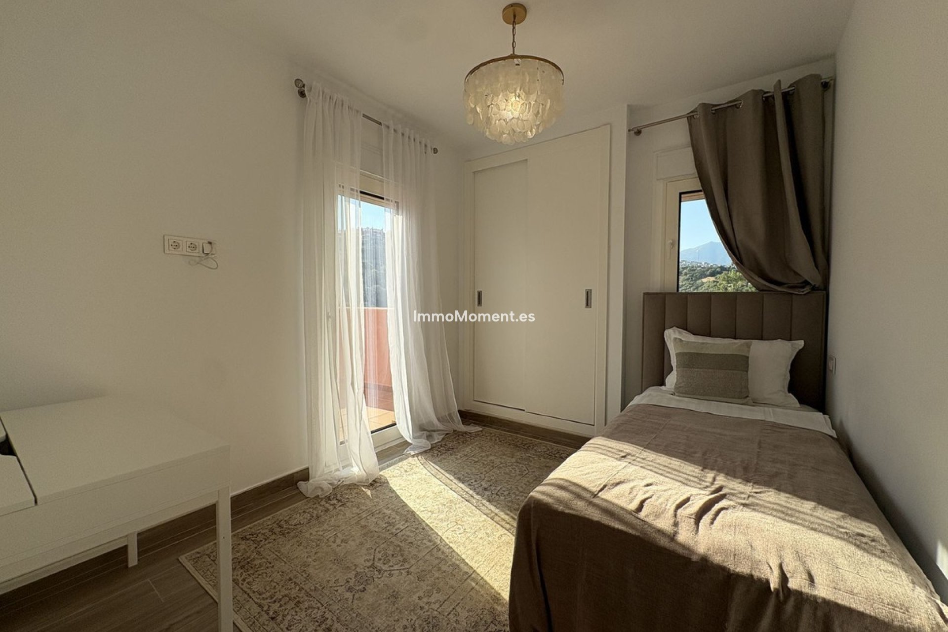 Wiederverkauf - Reihenhaus - Estepona  - Atalaya