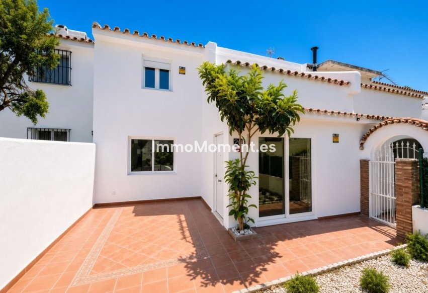 Wiederverkauf - Reihenhaus - Estepona  - Atalaya