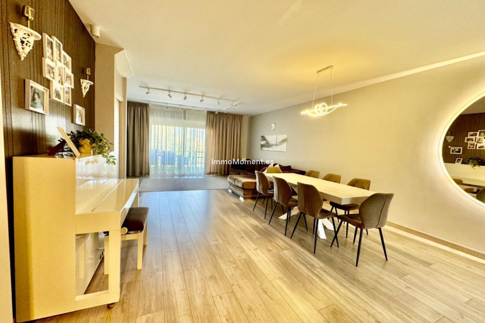 Wiederverkauf - Reihenhaus - Estepona  - Atalaya