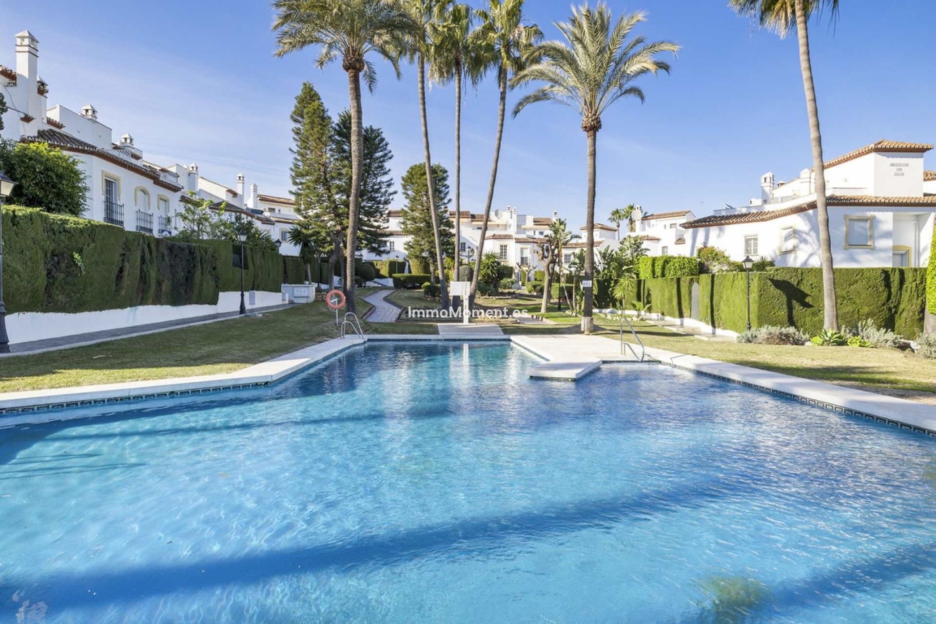Wiederverkauf - Reihenhaus - Estepona  - Bel Air