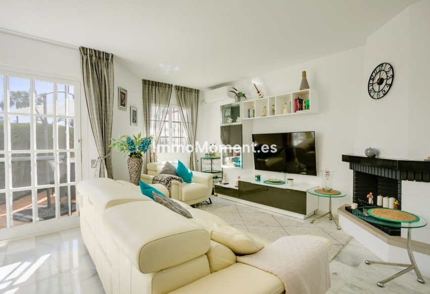 Wiederverkauf - Reihenhaus - Estepona  - Bel Air