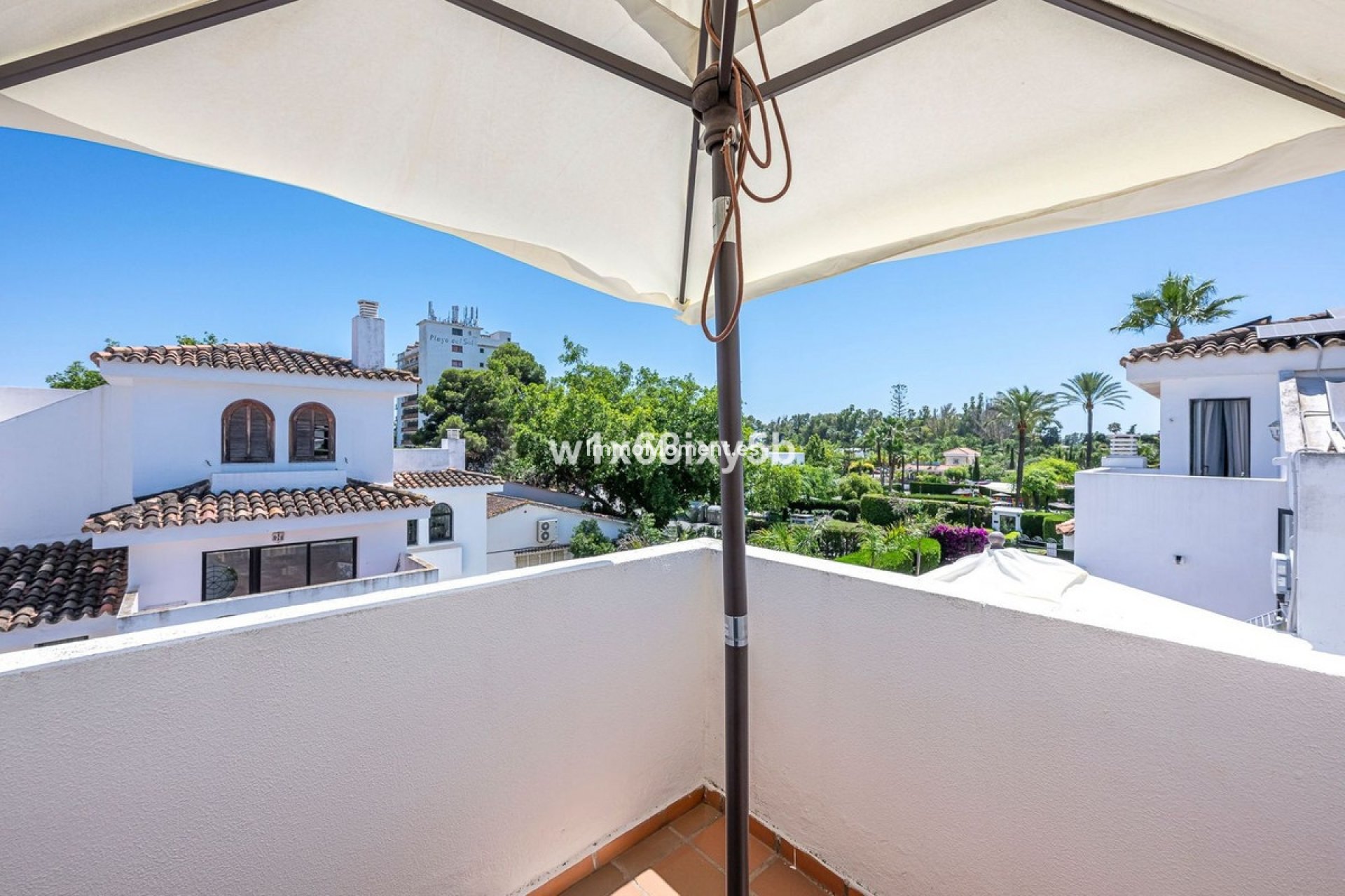 Wiederverkauf - Reihenhaus - Estepona  - Cancelada
