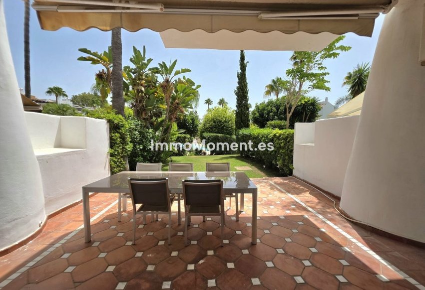 Wiederverkauf - Reihenhaus - Estepona  - Costalita