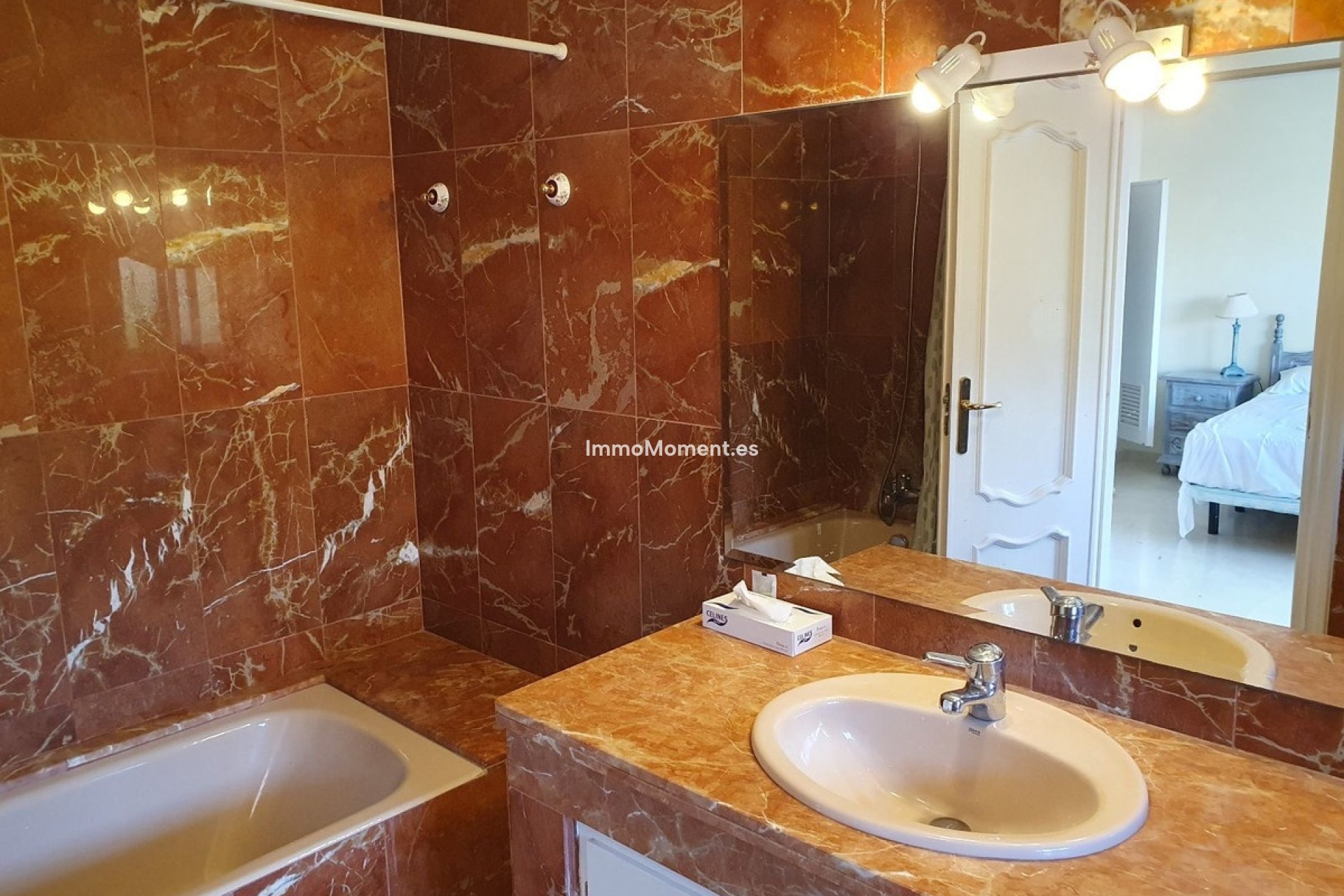 Wiederverkauf - Reihenhaus - Estepona  - El Presidente