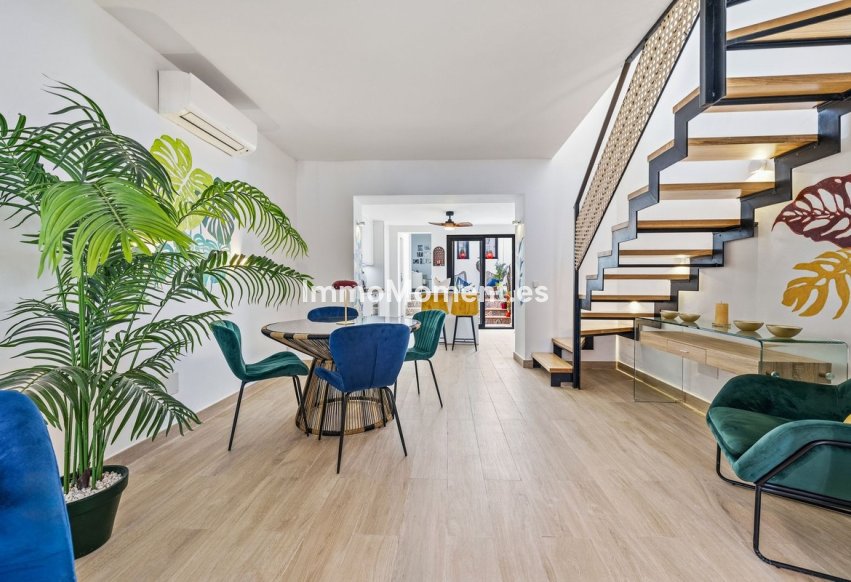 Wiederverkauf - Reihenhaus - Estepona  - Estepona Centro
