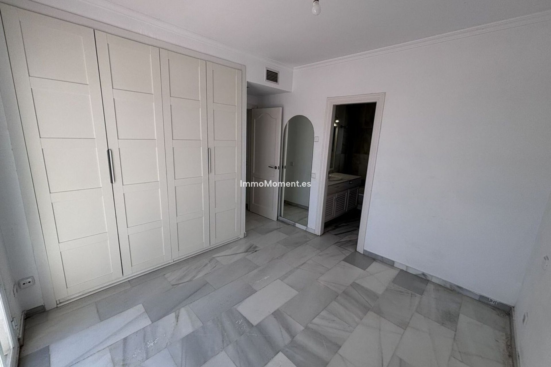 Wiederverkauf - Reihenhaus - Estepona  - Estepona Centro