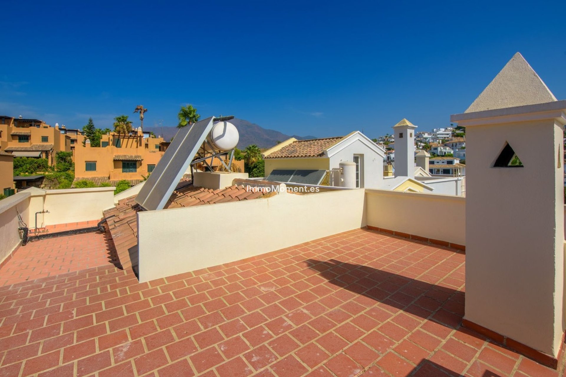 Wiederverkauf - Reihenhaus - Estepona  - Estepona Centro
