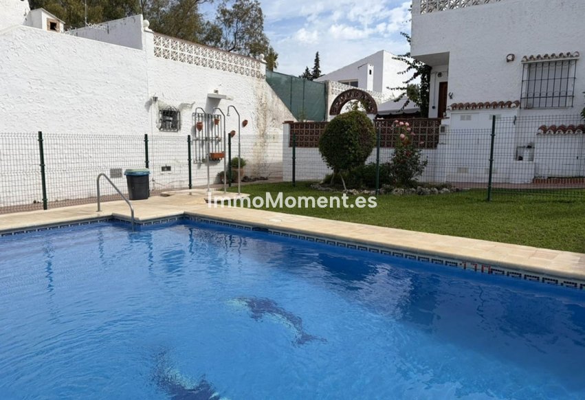 Wiederverkauf - Reihenhaus - Estepona  - Estepona Centro