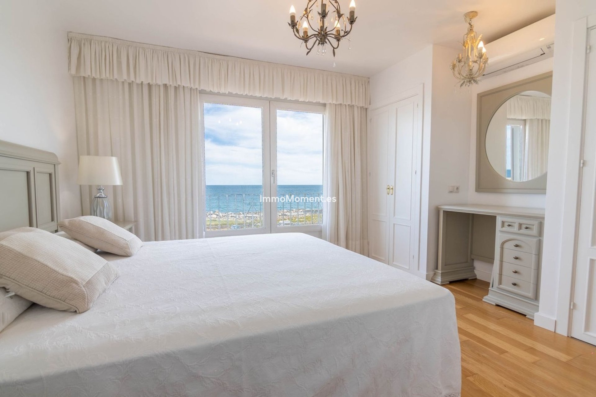 Wiederverkauf - Reihenhaus - Estepona  - Estepona Centro