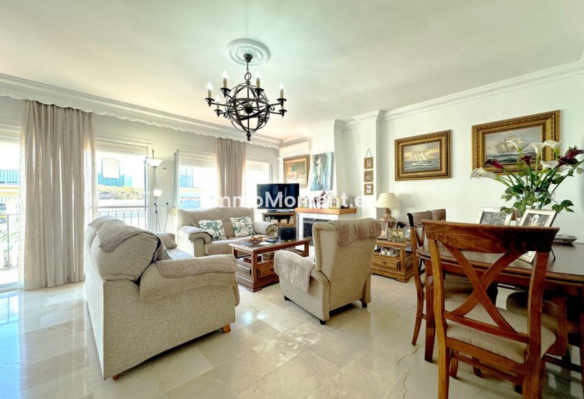 Wiederverkauf - Reihenhaus - Estepona  - Estepona Centro