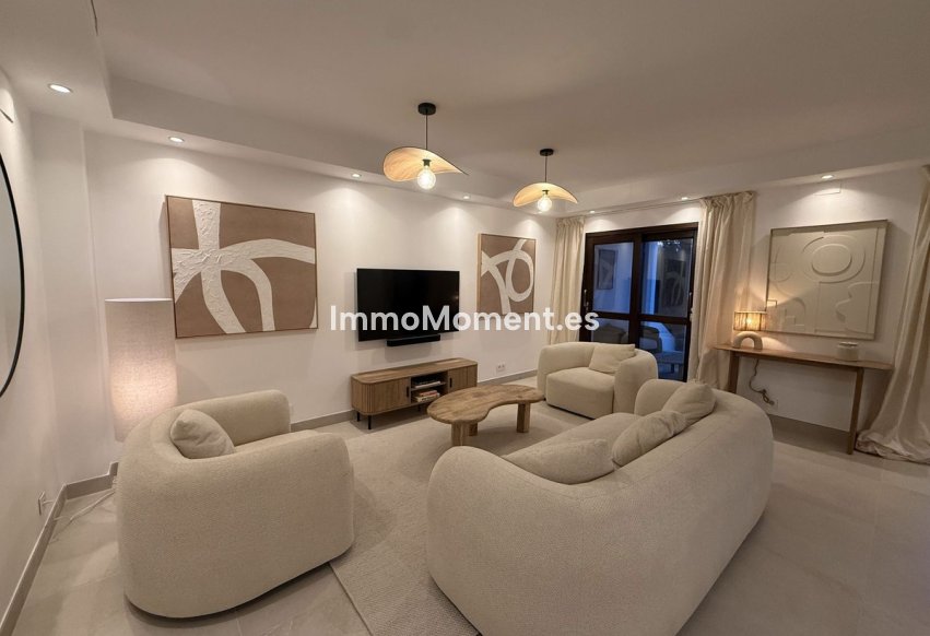 Wiederverkauf - Reihenhaus - Estepona  - Estepona Centro