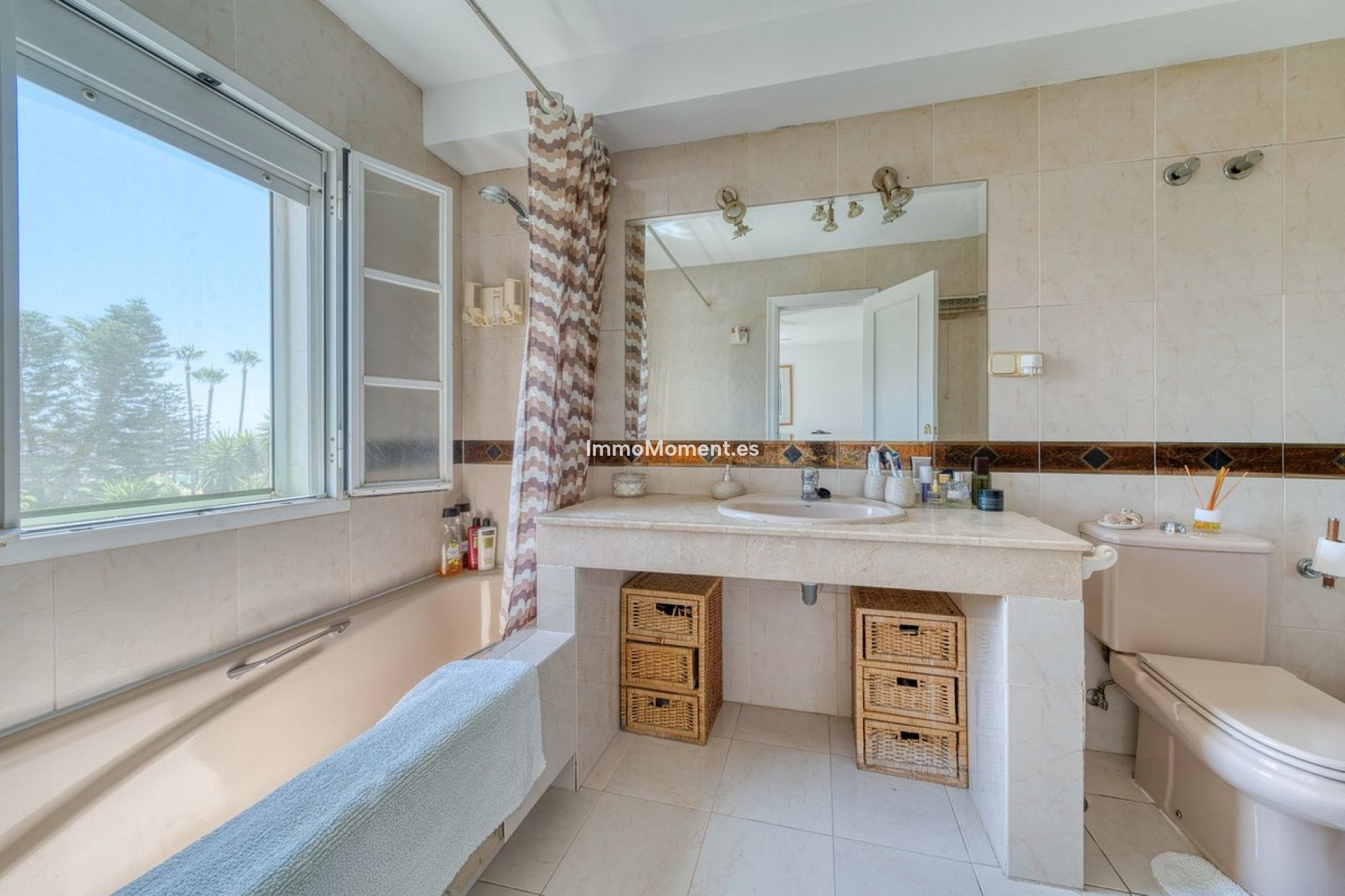 Wiederverkauf - Reihenhaus - Estepona  - New Golden Mile