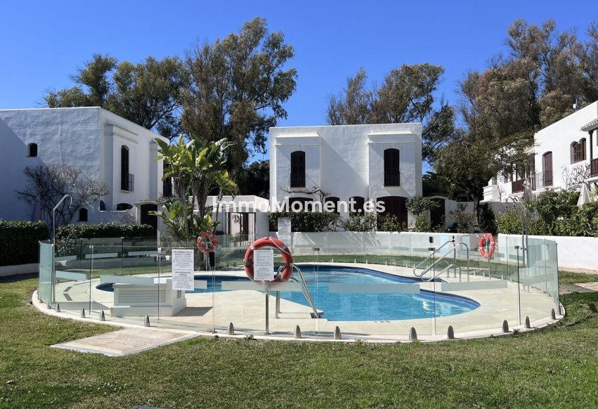 Wiederverkauf - Reihenhaus - Estepona  - New Golden Mile