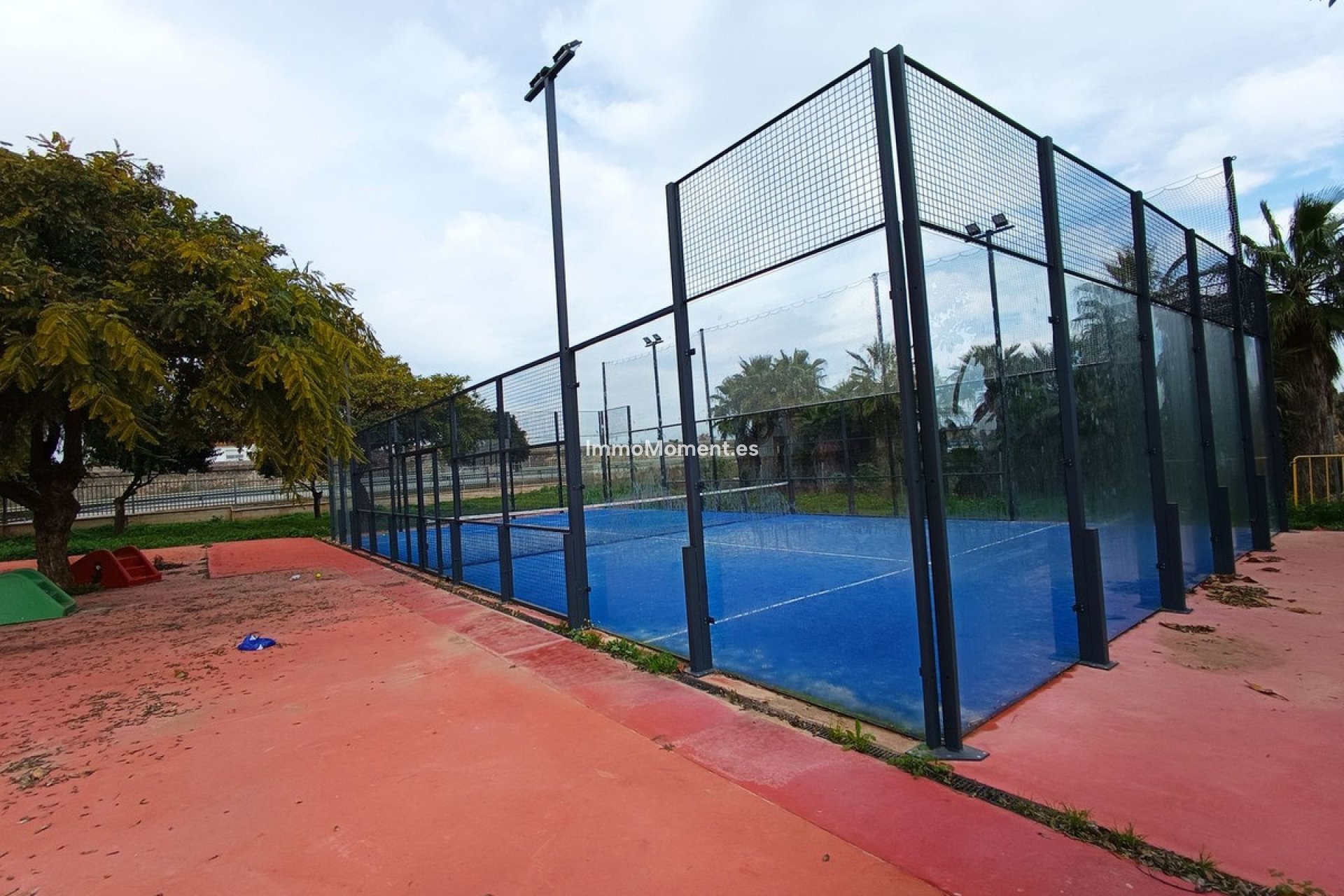 Wiederverkauf - Reihenhaus -   Inländisch - Alhaurín de la Torre