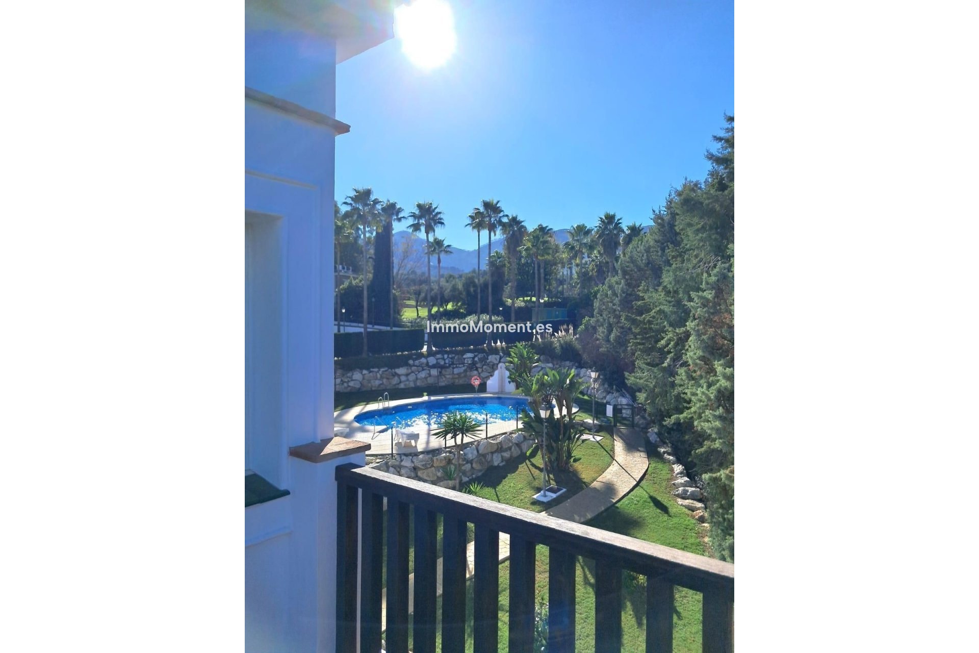 Wiederverkauf - Reihenhaus -   Inländisch - Alhaurín de la Torre