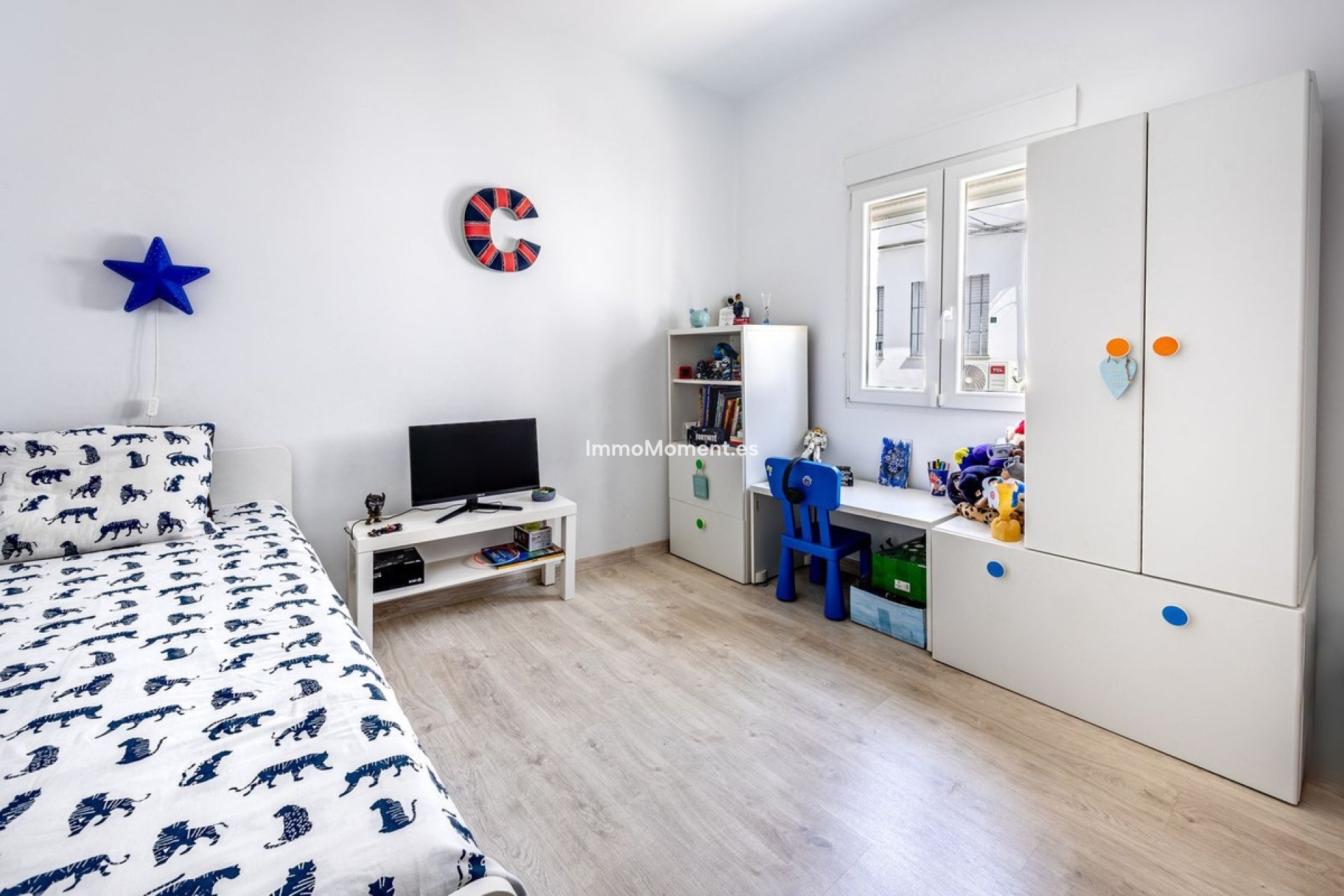 Wiederverkauf - Reihenhaus -   Inländisch - Alhaurín el Grande Centro