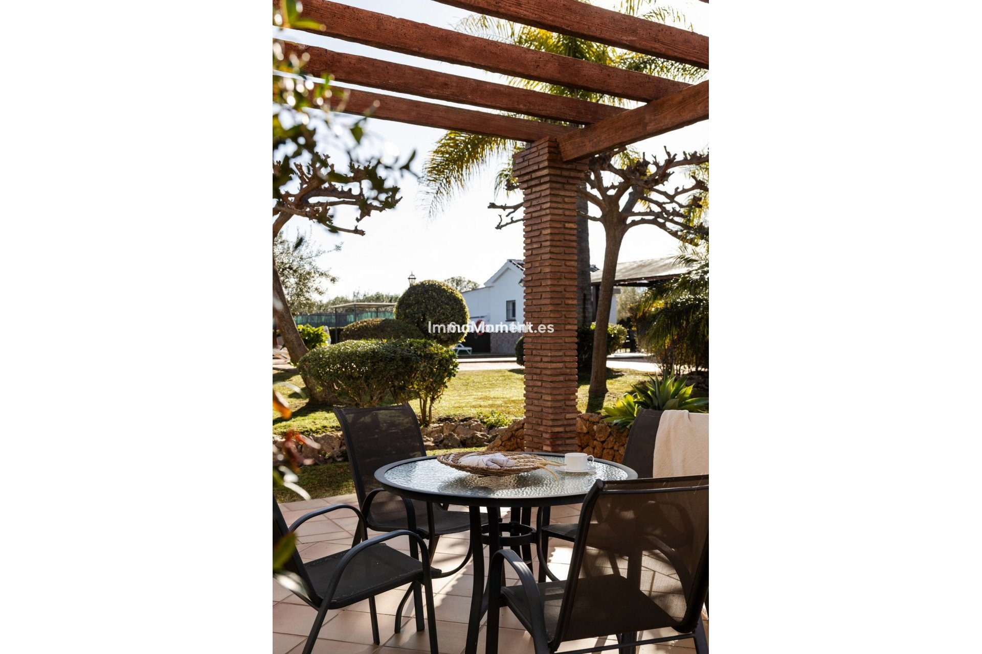 Wiederverkauf - Reihenhaus -   Inländisch - Alhaurín el Grande Centro