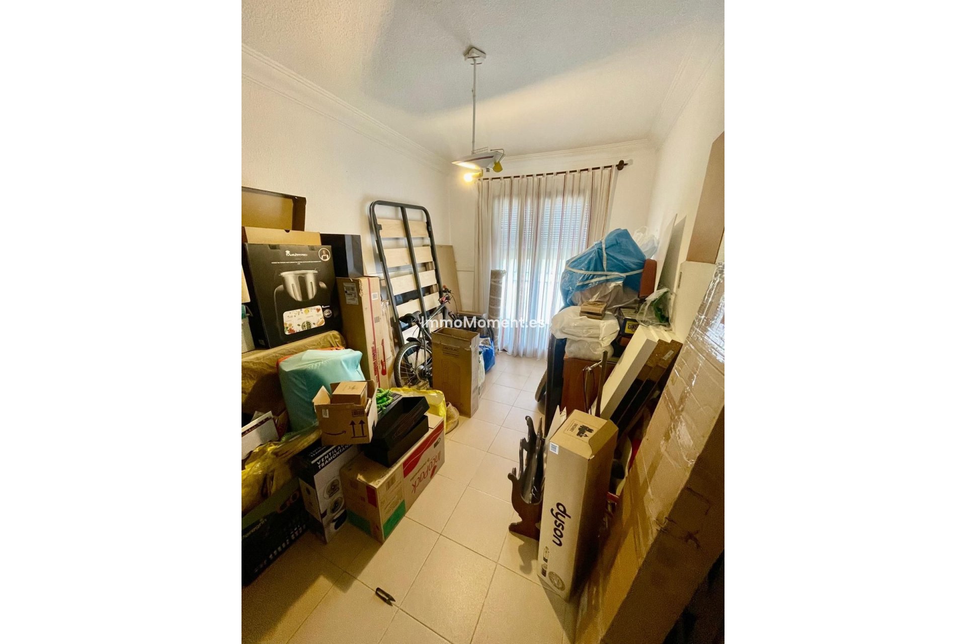 Wiederverkauf - Reihenhaus -   Inländisch - Alhaurín el Grande Centro