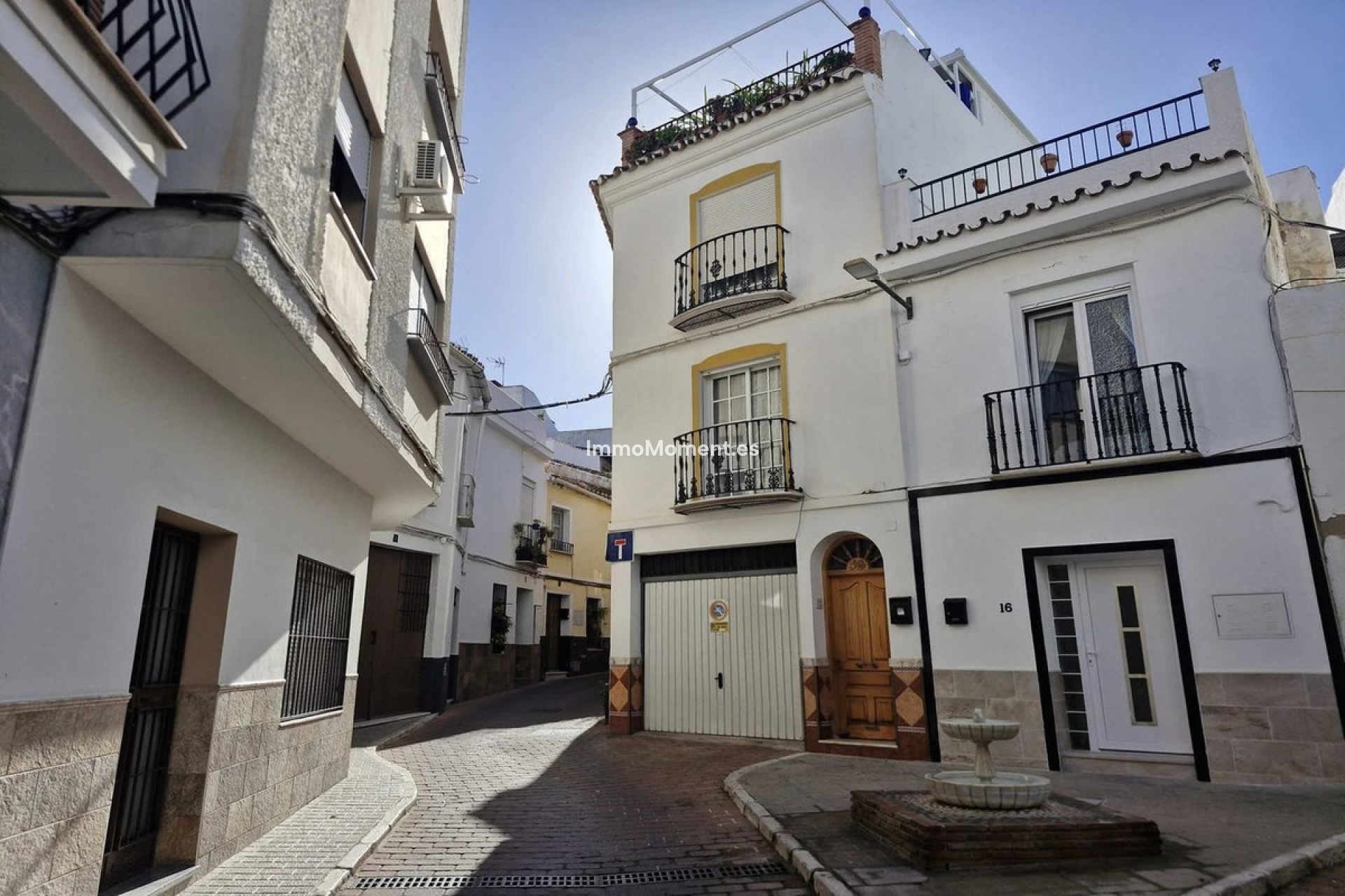 Wiederverkauf - Reihenhaus -   Inländisch - Coín