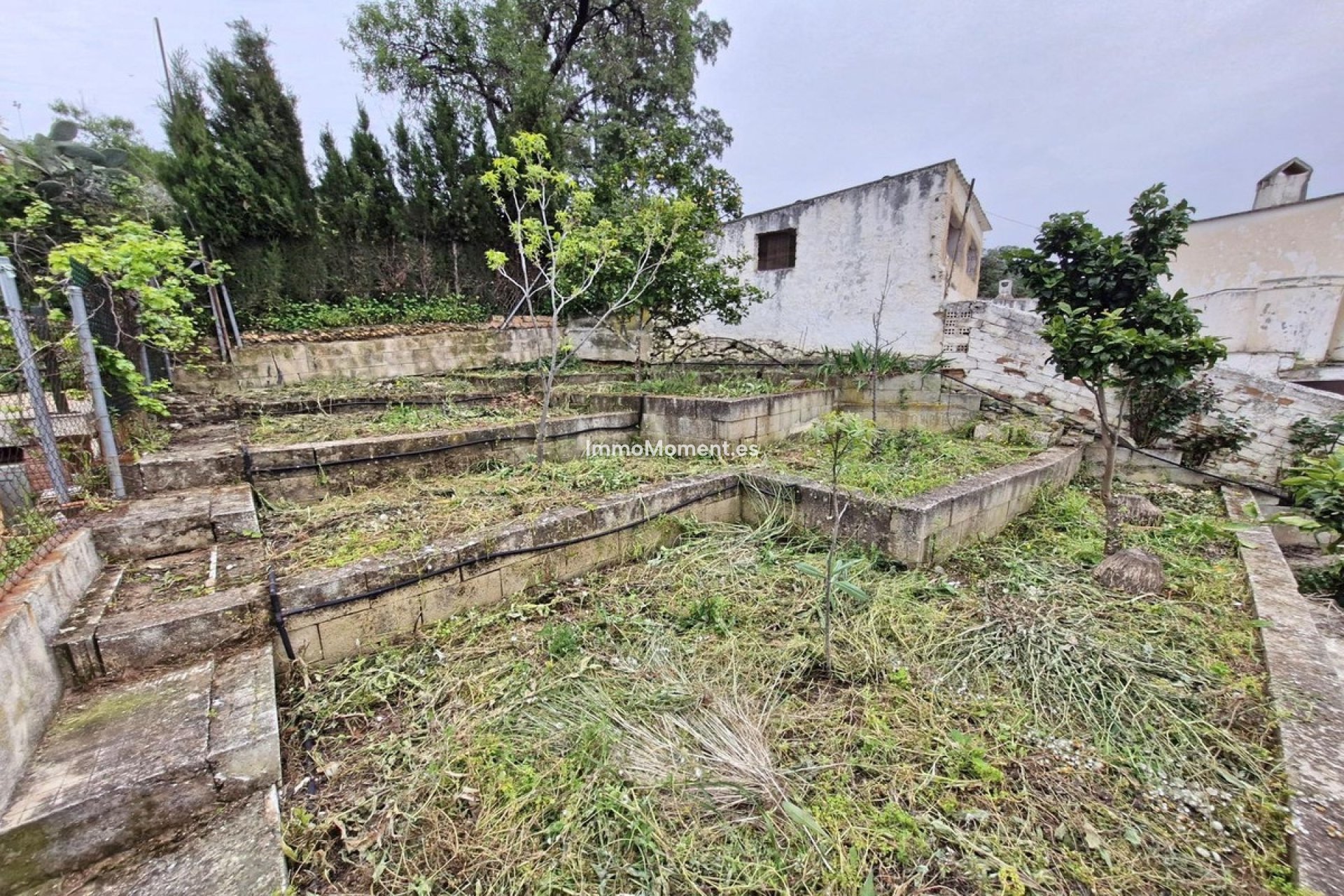 Wiederverkauf - Reihenhaus -   Inländisch - Guaro