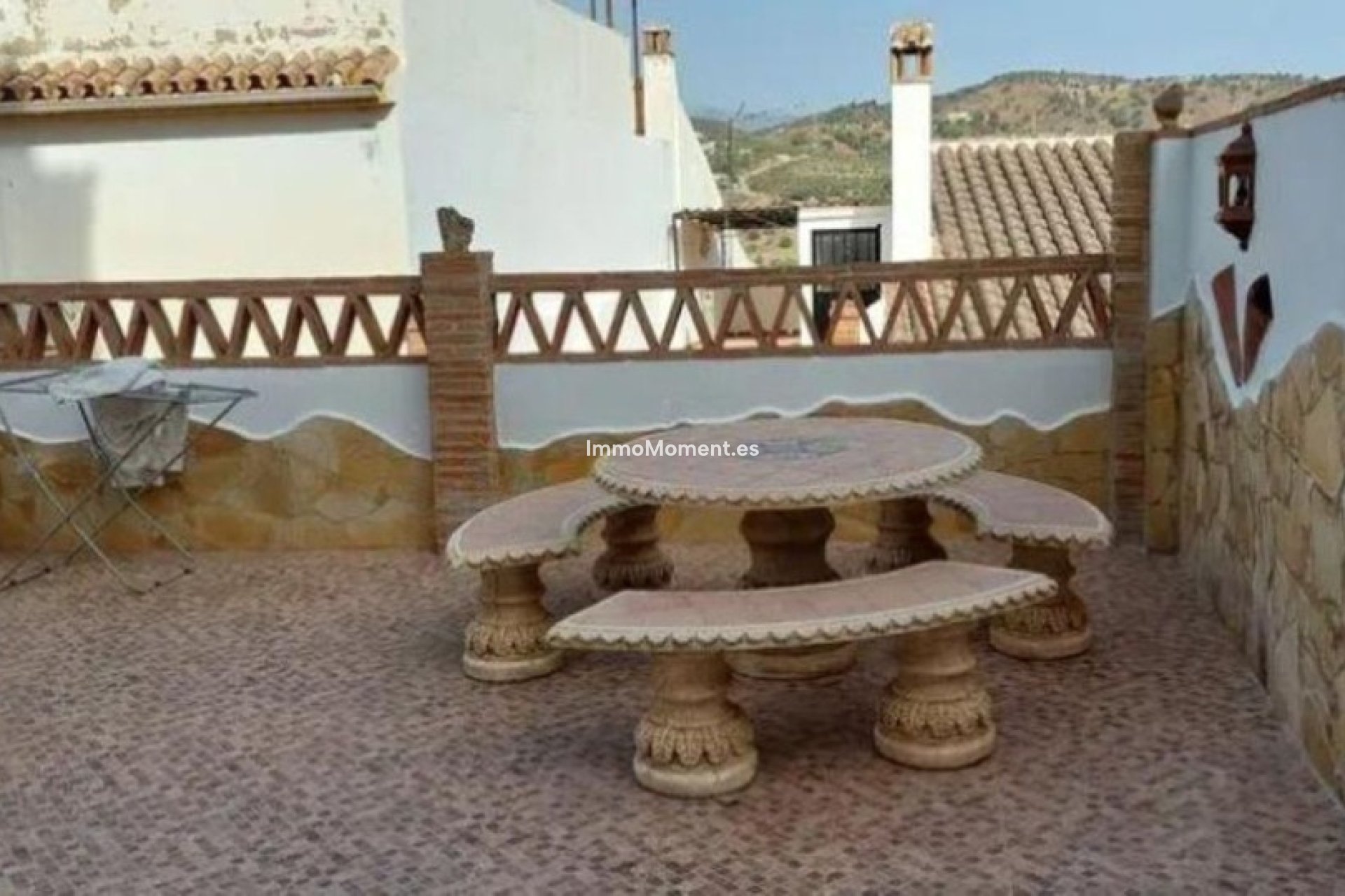 Wiederverkauf - Reihenhaus -   Inländisch - Monda