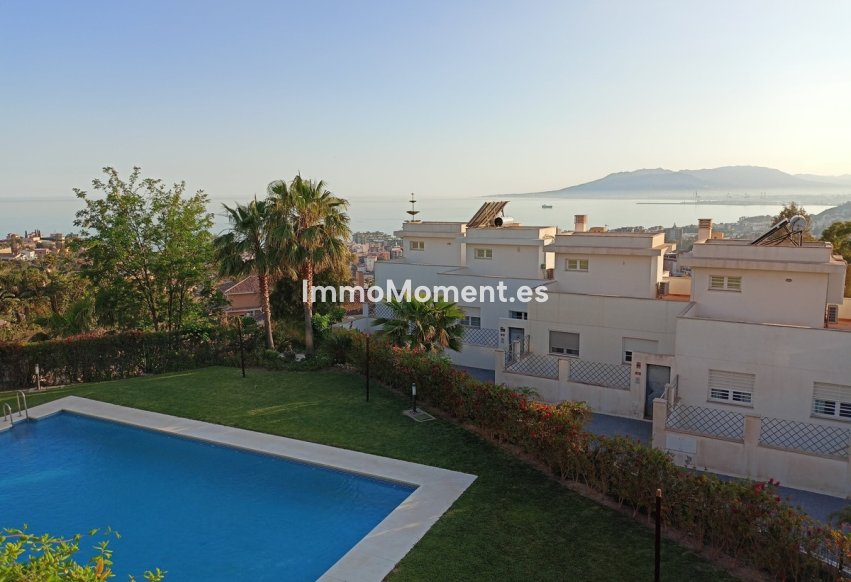 Wiederverkauf - Reihenhaus - Málaga - Pinares de San Antón