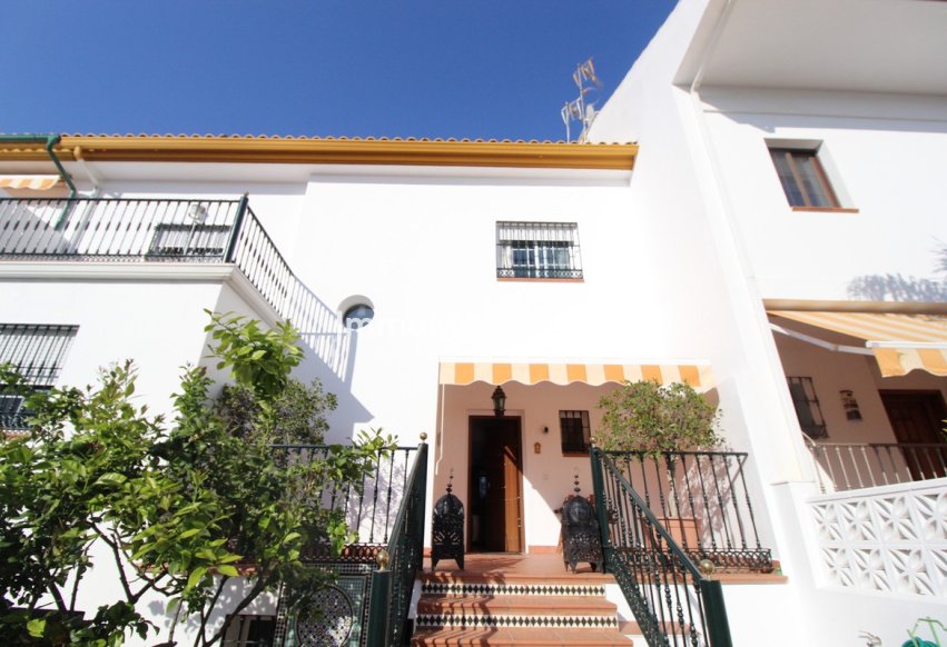 Wiederverkauf - Reihenhaus - Marbella - Guadalmina Alta