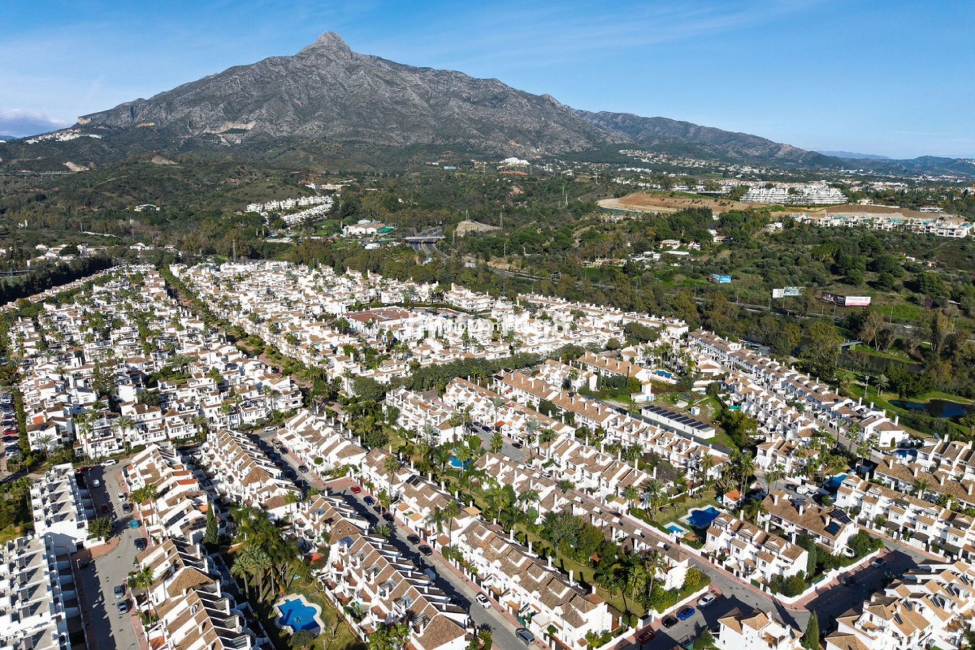 Wiederverkauf - Reihenhaus - Marbella - Nueva Andalucía