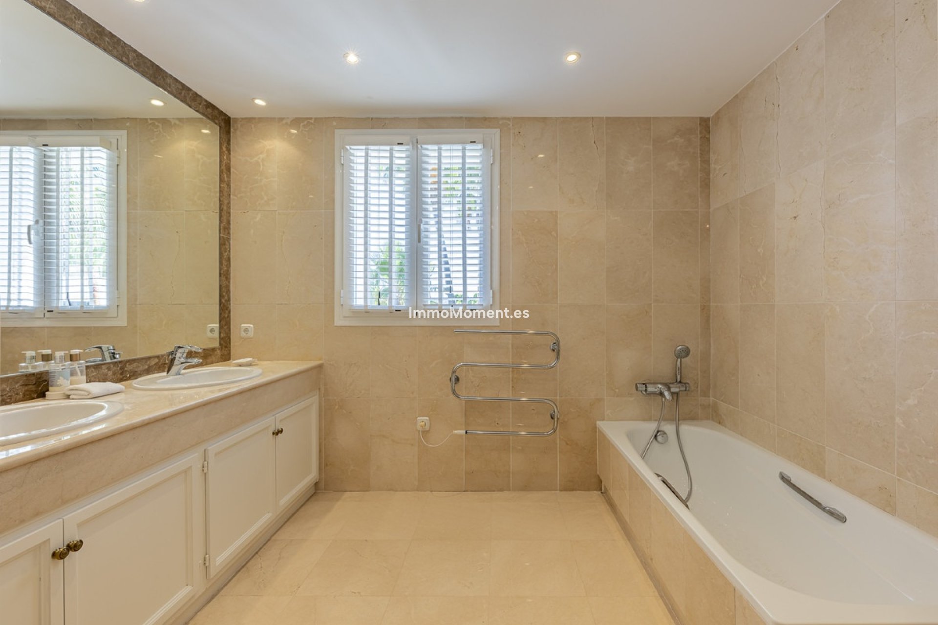 Wiederverkauf - Villa - Benahavís - Benahavís Centro