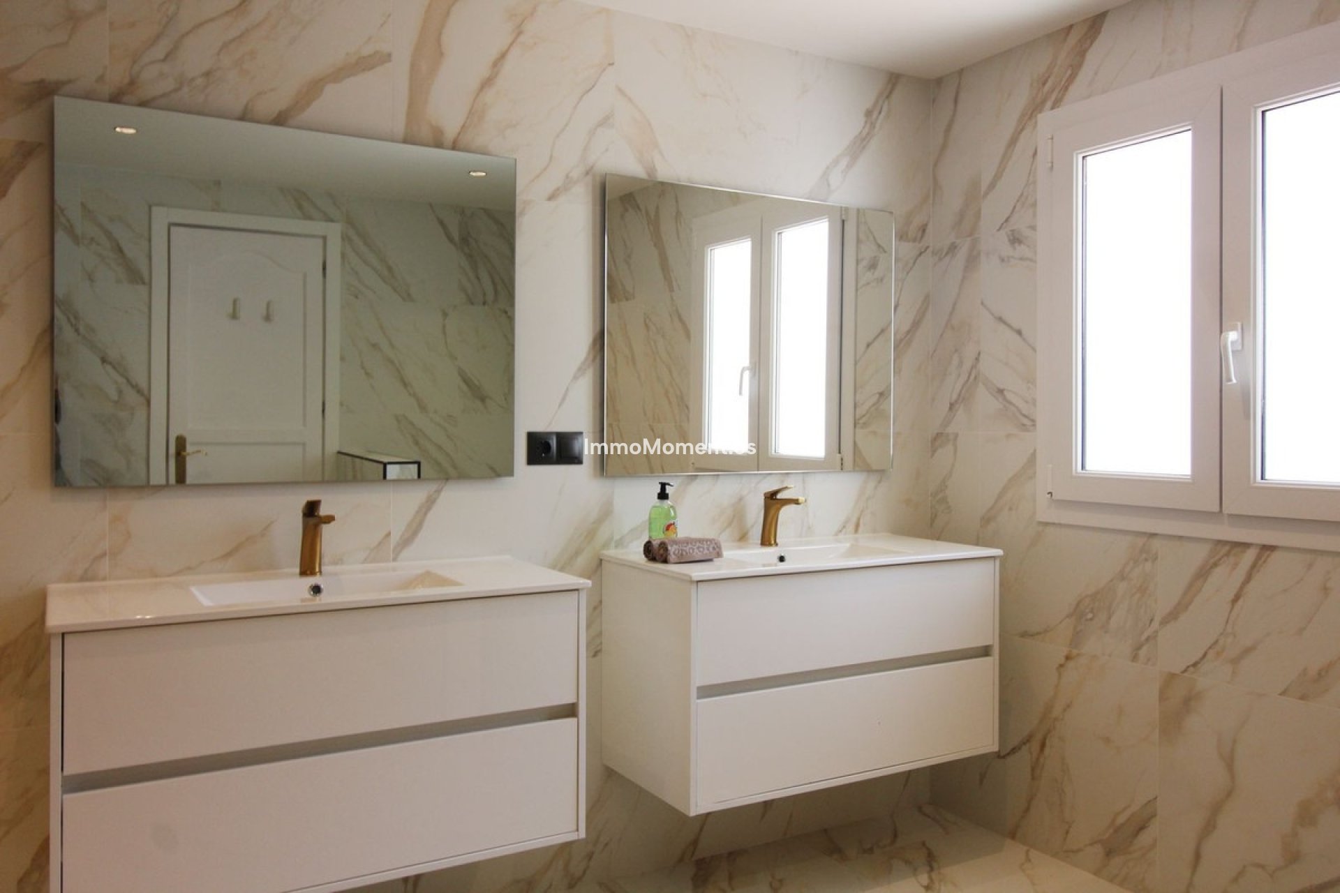 Wiederverkauf - Villa - Benalmadena - Benalmadena Centro