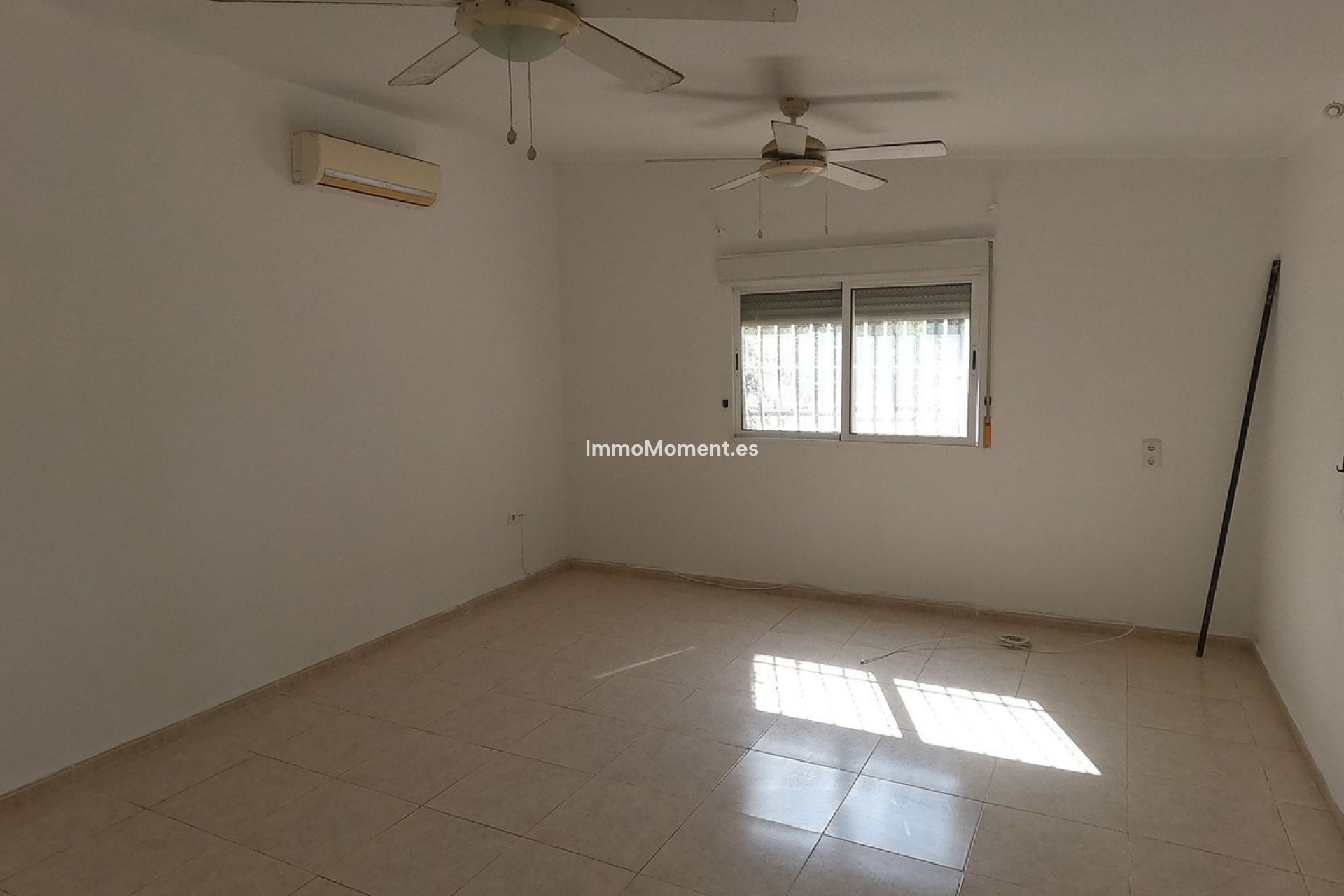 Wiederverkauf - Villa - Dolores - Dolores Centro