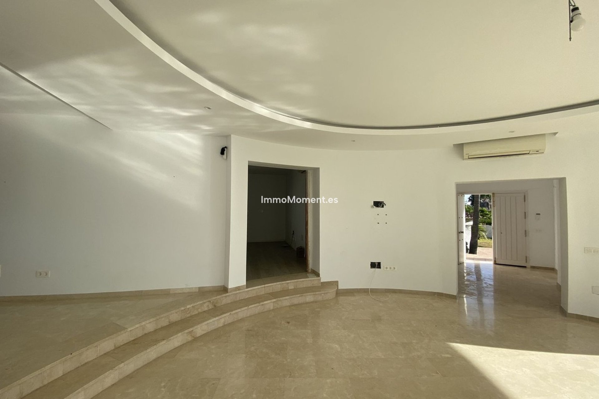 Wiederverkauf - Villa - El Paraiso - New Golden Mile