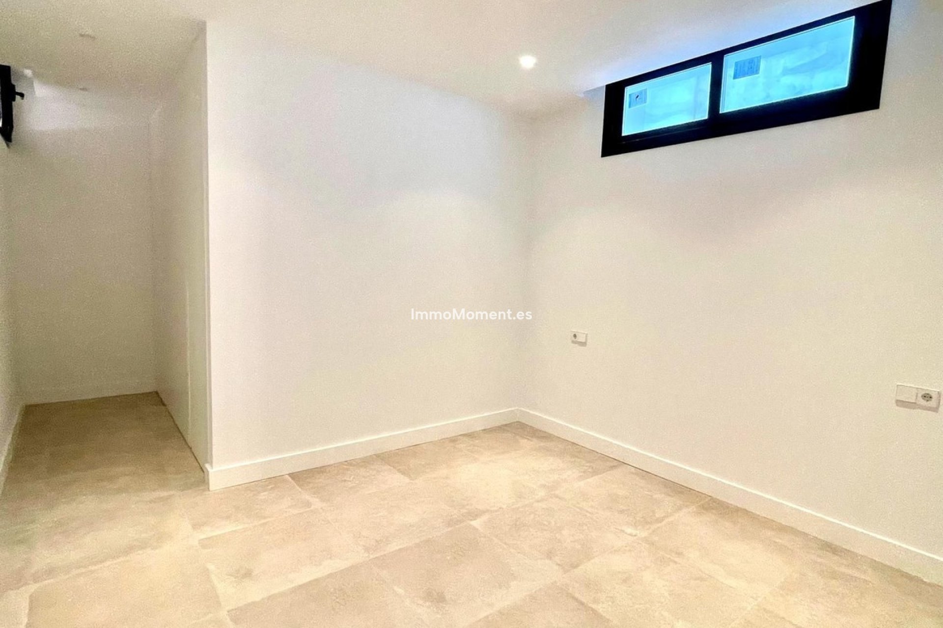 Wiederverkauf - Villa - Estepona  - Atalaya